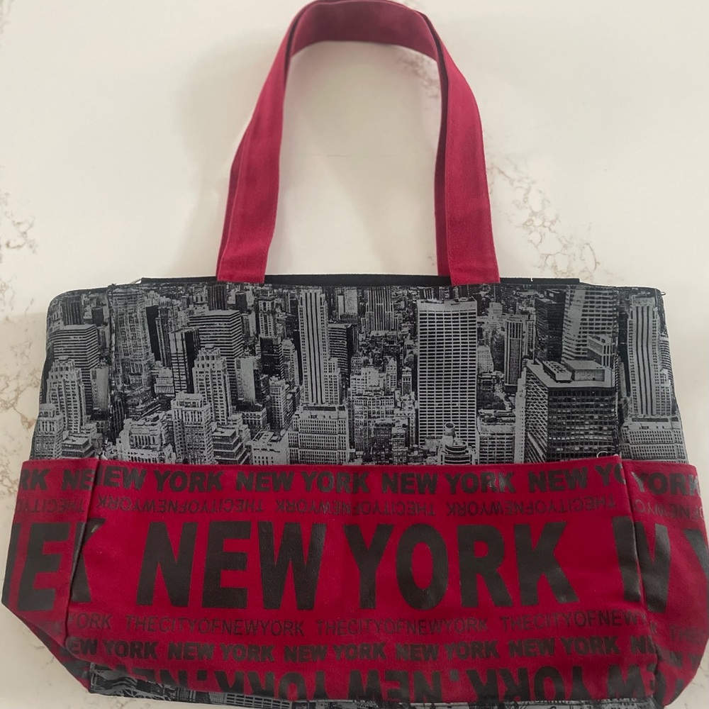 Urban Chic Red and Black Cityscape Tote Robin&Ruth